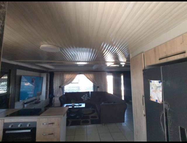 3 BEDROOM HOUSE FOR SALE IN MANKWENG